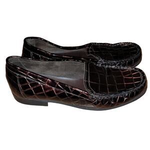 Clarks Womens Leather Crocodile/Alligator/Snakeskin Print Loafers Shoes 9.5